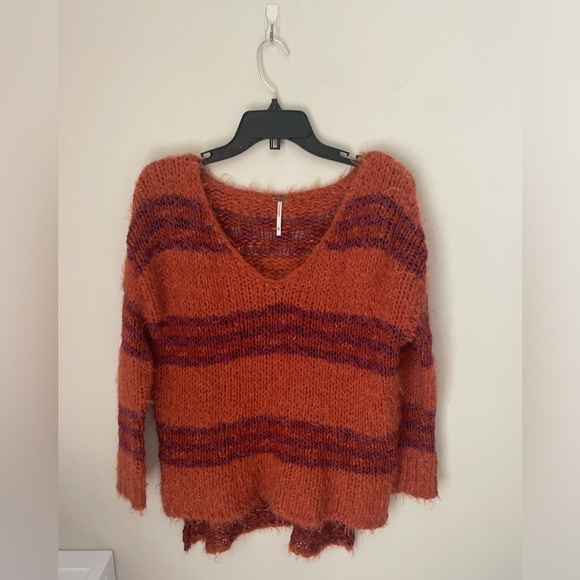 Free People Sweaters - Free People Linus Fuzzy Orange Striped Pullover V Neck Sweater Size XS